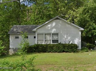 407 Gansevoort Rd, Fort Edward, NY 12828