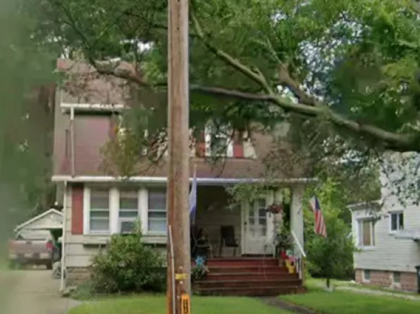 534 Brittain Rd, Akron, OH 44305