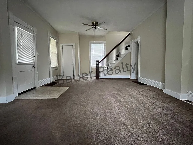 237-239 Maple St — Photo 10
