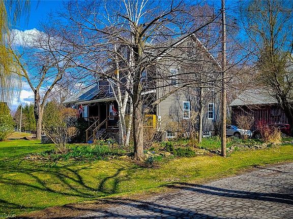5th image of 466 Weir Rd