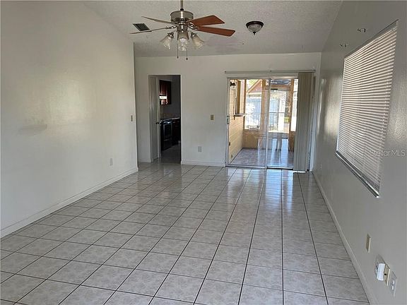 4th image of 5410 Dale Ln