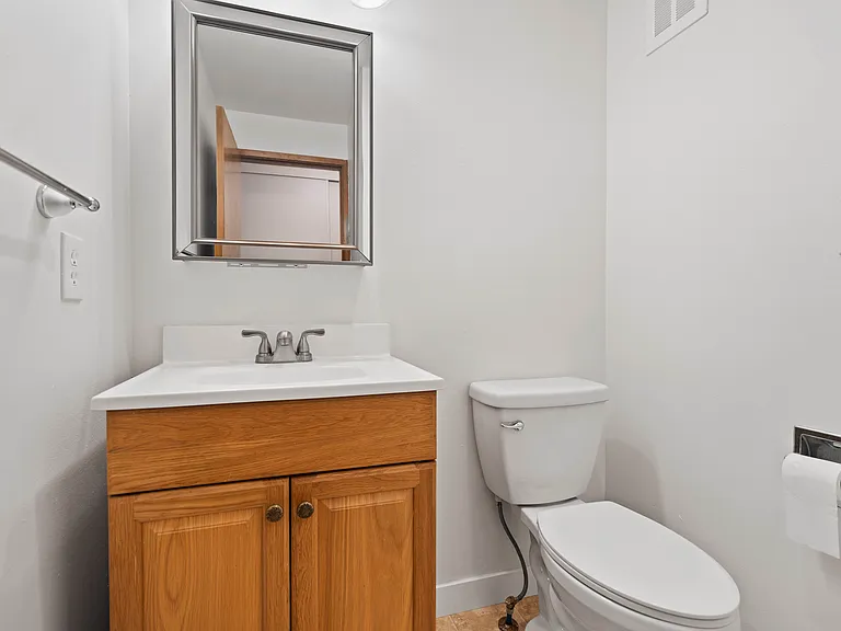 Cypress Lane Apartments — Photo 29