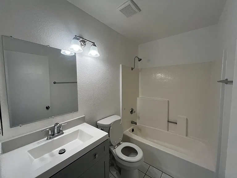 5443 Huron Ct — Photo 14
