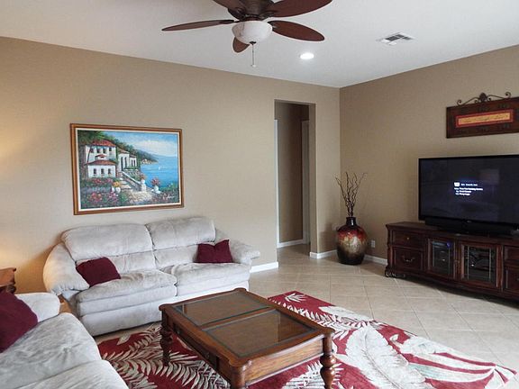 5th image of 206 NW Magnolia Lakes Blvd