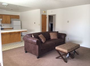 1615 W Lockeford St APT 3, Lodi, CA 95242