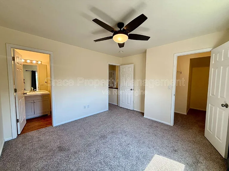 2900 Purcell St #O-4 — Photo 11