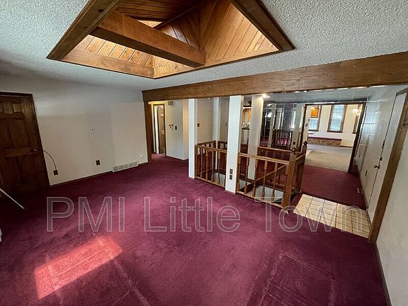 3rd image of 7893 Greenwood Blvd