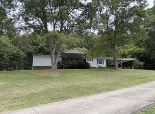 1840 Cedar Bluff Rd, Lafayette, TN 37083