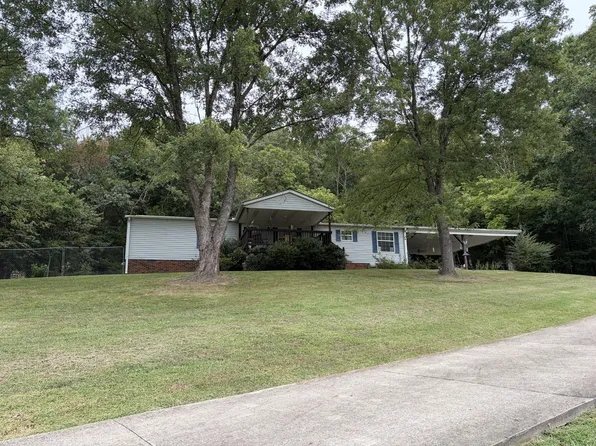1840 Cedar Bluff Rd, Lafayette, TN 37083