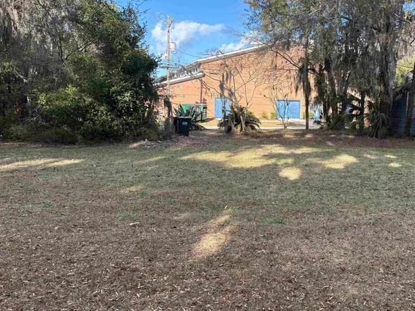 1106 Congress St, Beaufort, SC 29902