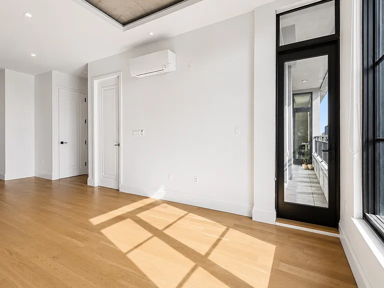 329 Gates Ave #308 — Photo 6