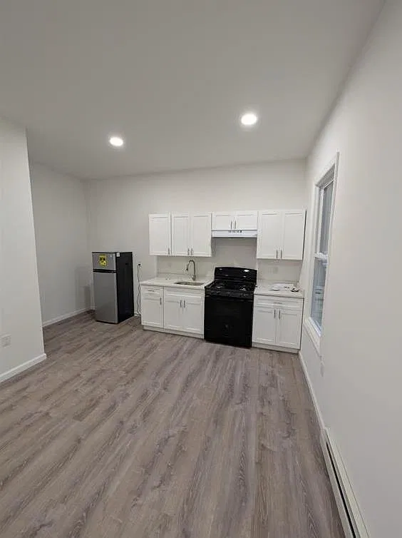 1 bed, 1.0 bath, $1,850 — Photo 4