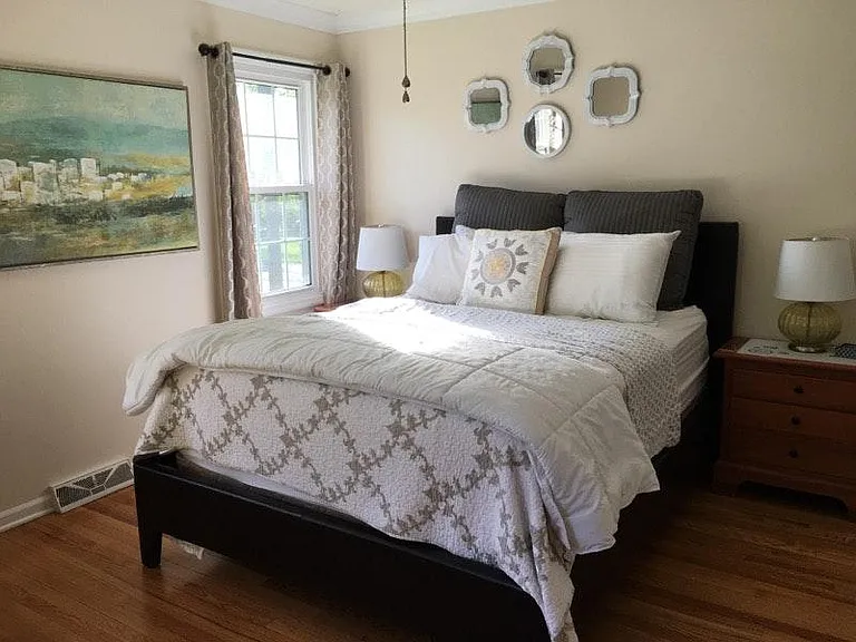 7 Fenway Ct — Photo 10
