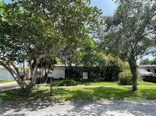 18911 Belmont Dr, Cutler Bay, FL 33157
