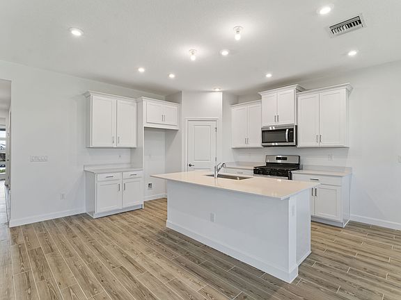 5th image of 14285 Murney Way