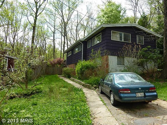 4th image of 11104 Mitscher St