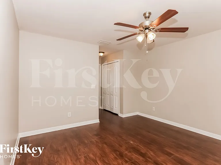 6006 Dora Ave N — Photo 9