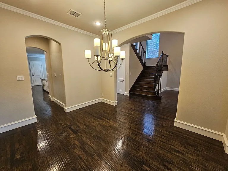 988 Shadyside Ln — Photo 8