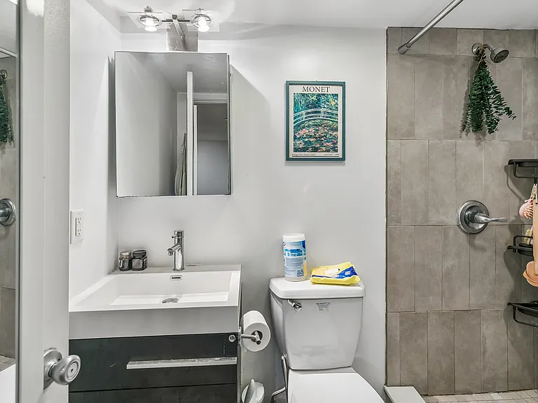 1124 N 3rd St #1 — Photo 23