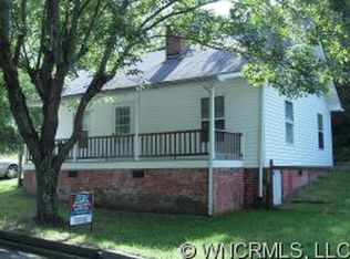 43 6th St, Asheville, NC 28804