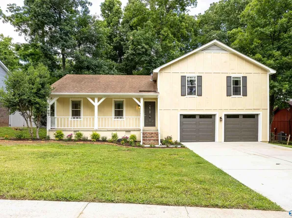 1013 Shiloh St SE, Huntsville, AL 35803