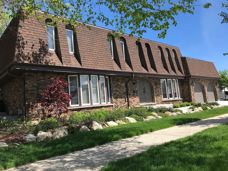 1st image of 5244 Farwell Ave