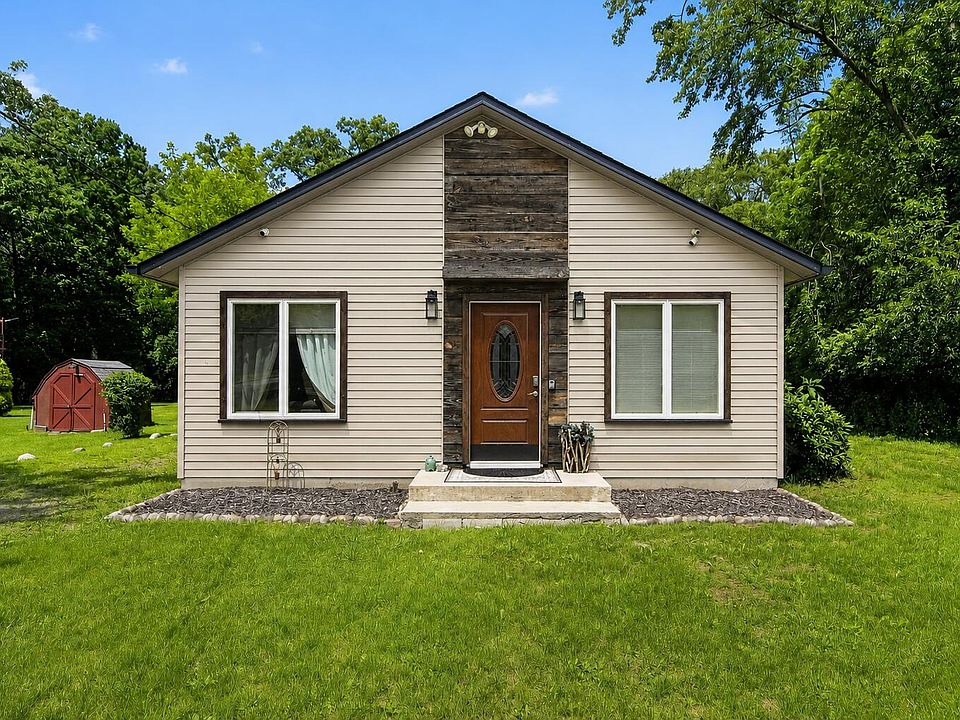 1st image of 26844 Shiawassee Rd