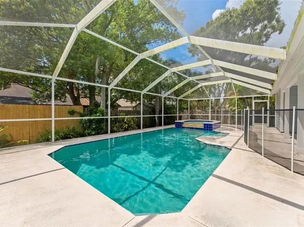 1435 CLUB DRIVE, TARPON SPRINGS, FL 34689
