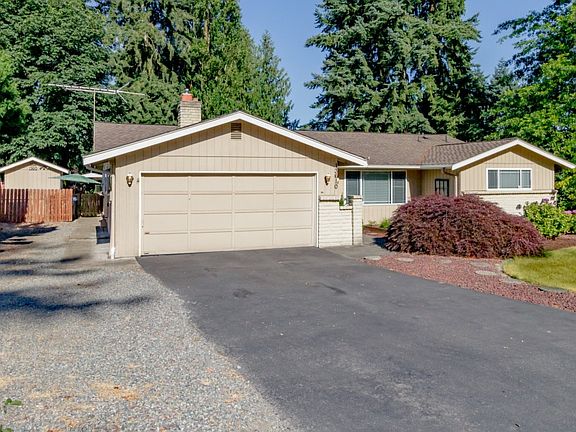 2nd image of 13610 109th Avenue Ct E