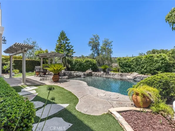 15 Westchester Ct, Coto De Caza, CA 92679