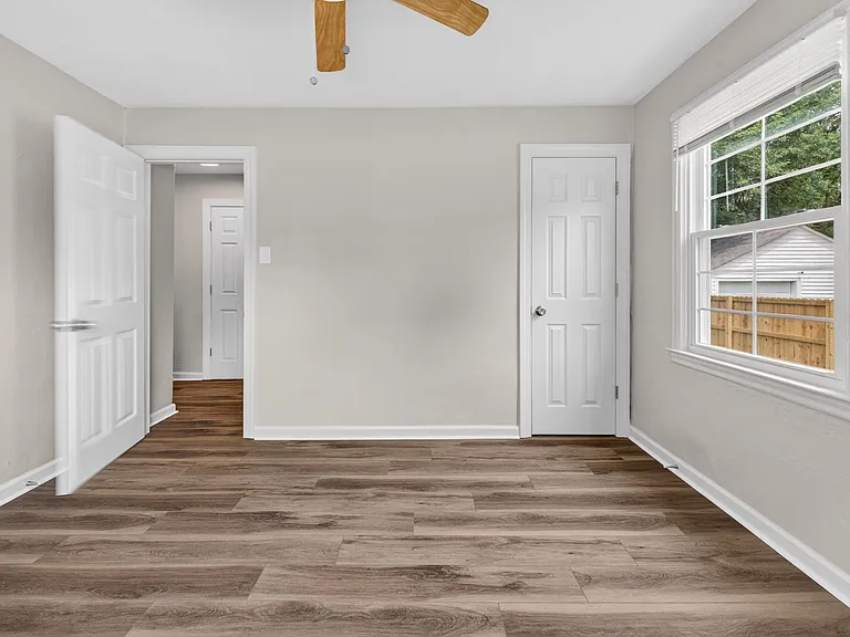816 Martin Ave — Photo 13