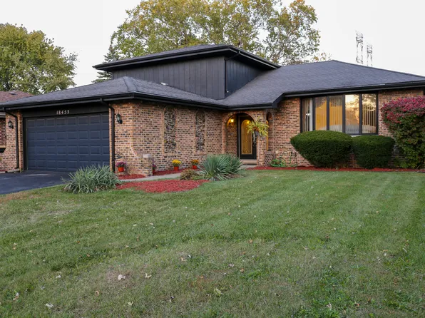 18455 Clyde Ave, Lansing, IL 60438