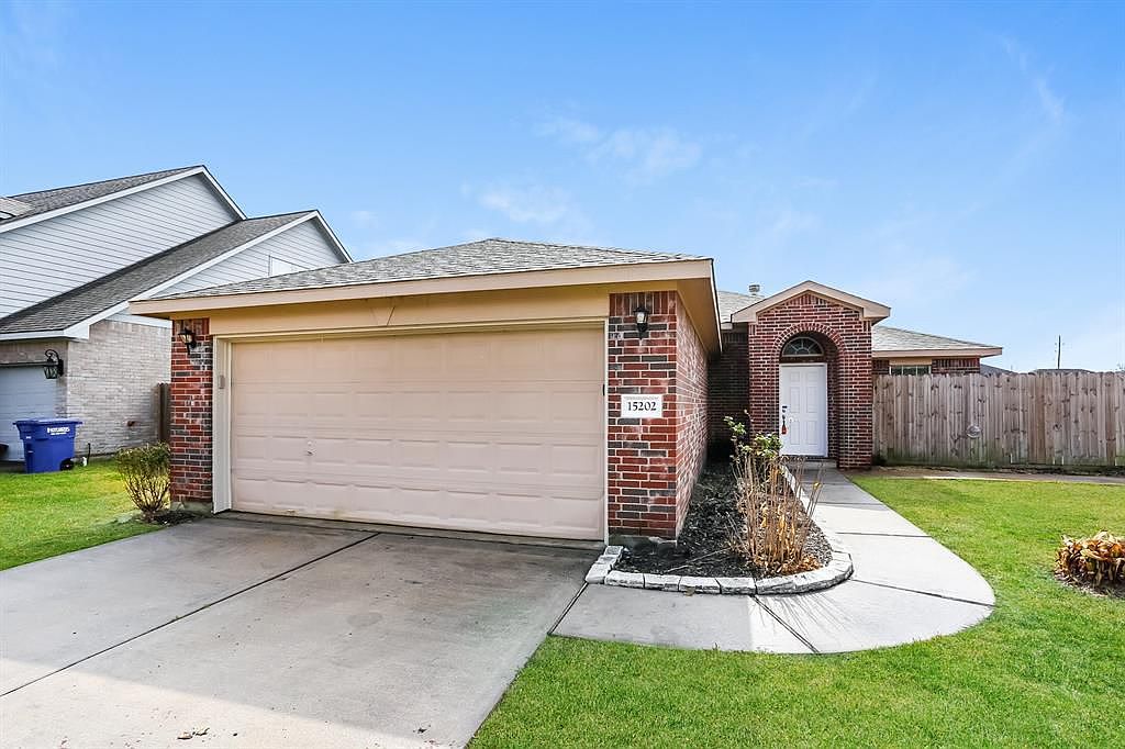 15202 Arnold, Cove, TX 77523 Zillow