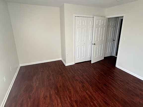 5th image of 1148 William St #108