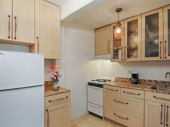 2nd image of 229 E 28th St APT 1-F