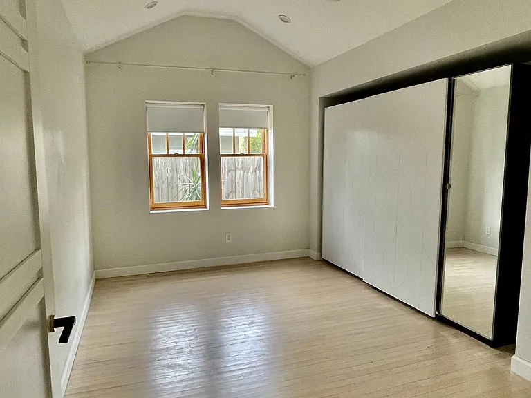 3685 Midiron Dr — Photo 15