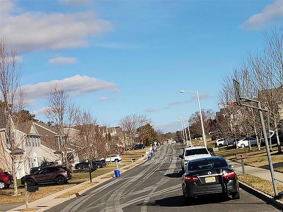 5th image of 9 Mutineer Ave