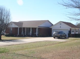 16867 Lucas Ferry Road, Athens, AL 35611