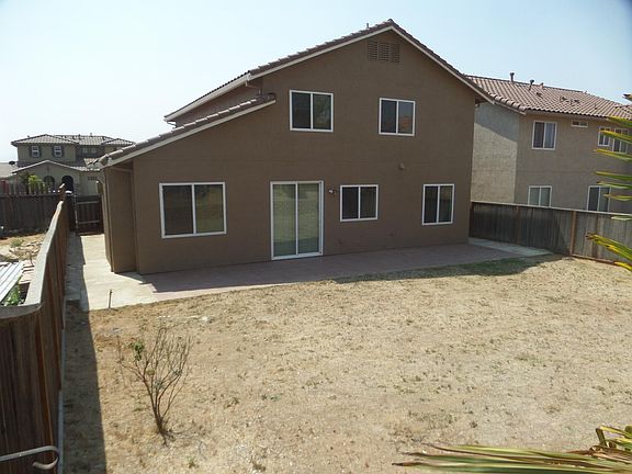 Huge rear yard... ready to be loved.