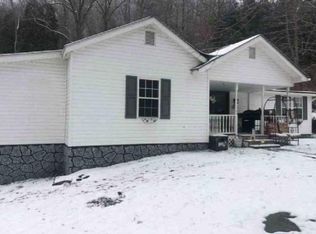 3 Stone Creek Dr, Alkol, WV 25501