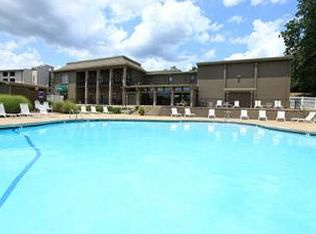 200 W 99th Ter, Kansas City, MO 64114