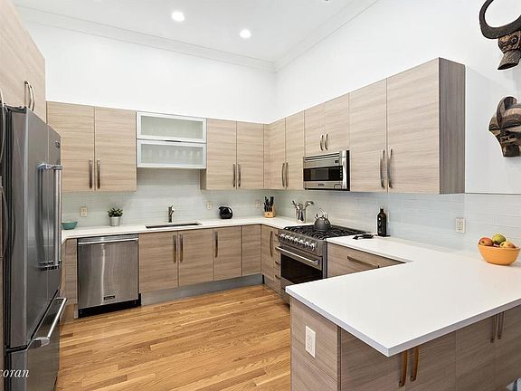 3rd image of 379 Prospect Ave #3C