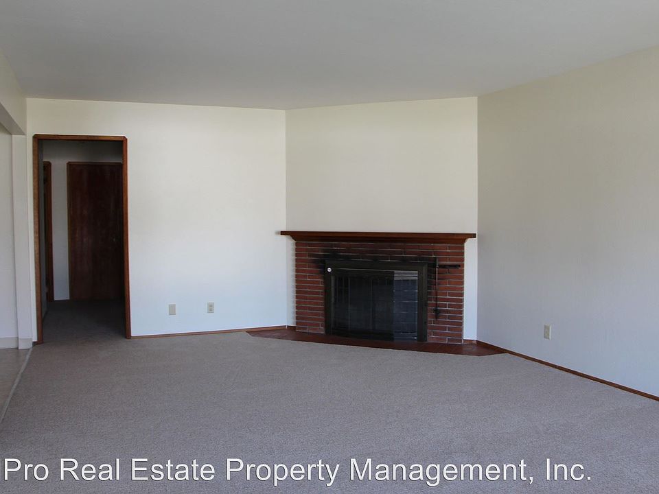 2nd image of 38441 Logan Dr