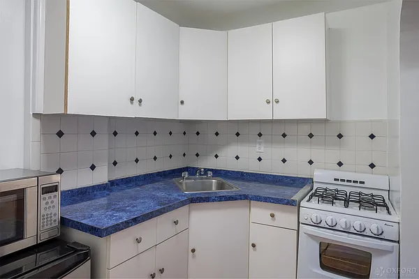 Rented by Oxford Property Group | media 15