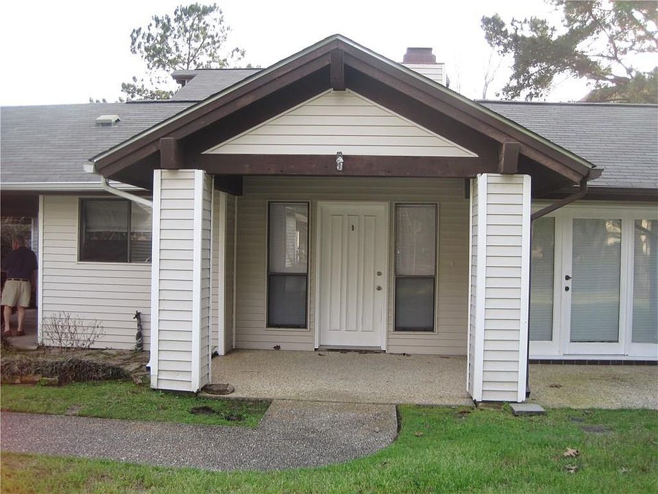 1st image of 28 Tradewinds Ct W #28