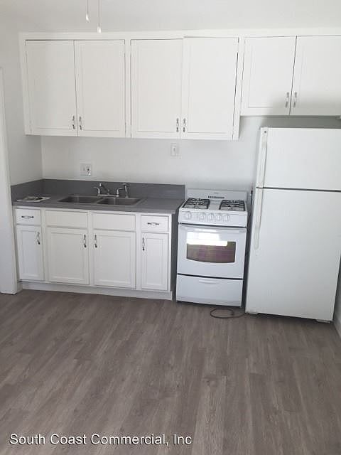 2nd image of 319 S Maple St APT A