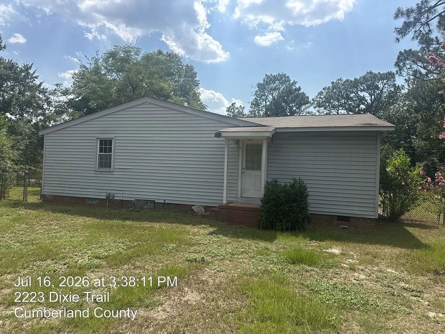 2223 Dixie Trail — Photo 2