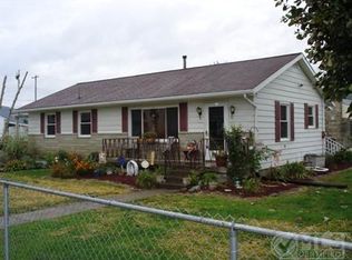 610 Rebecca St, New Martinsville, WV 26155