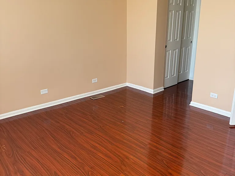 244 Wilton Ln — Photo 5