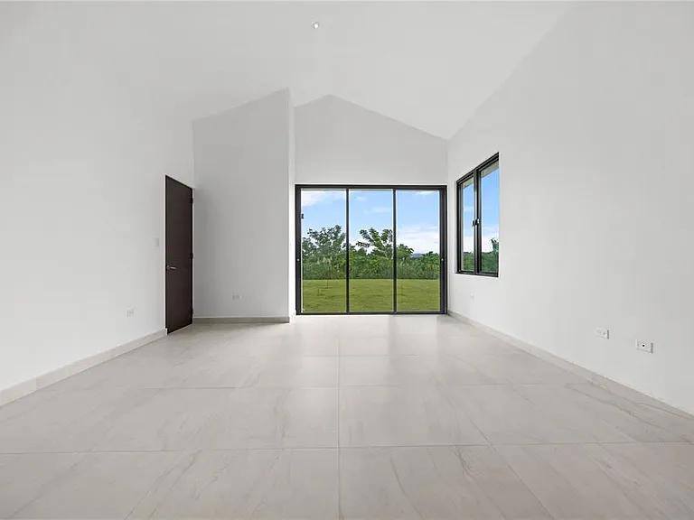 939 Isla Norte — Photo 14